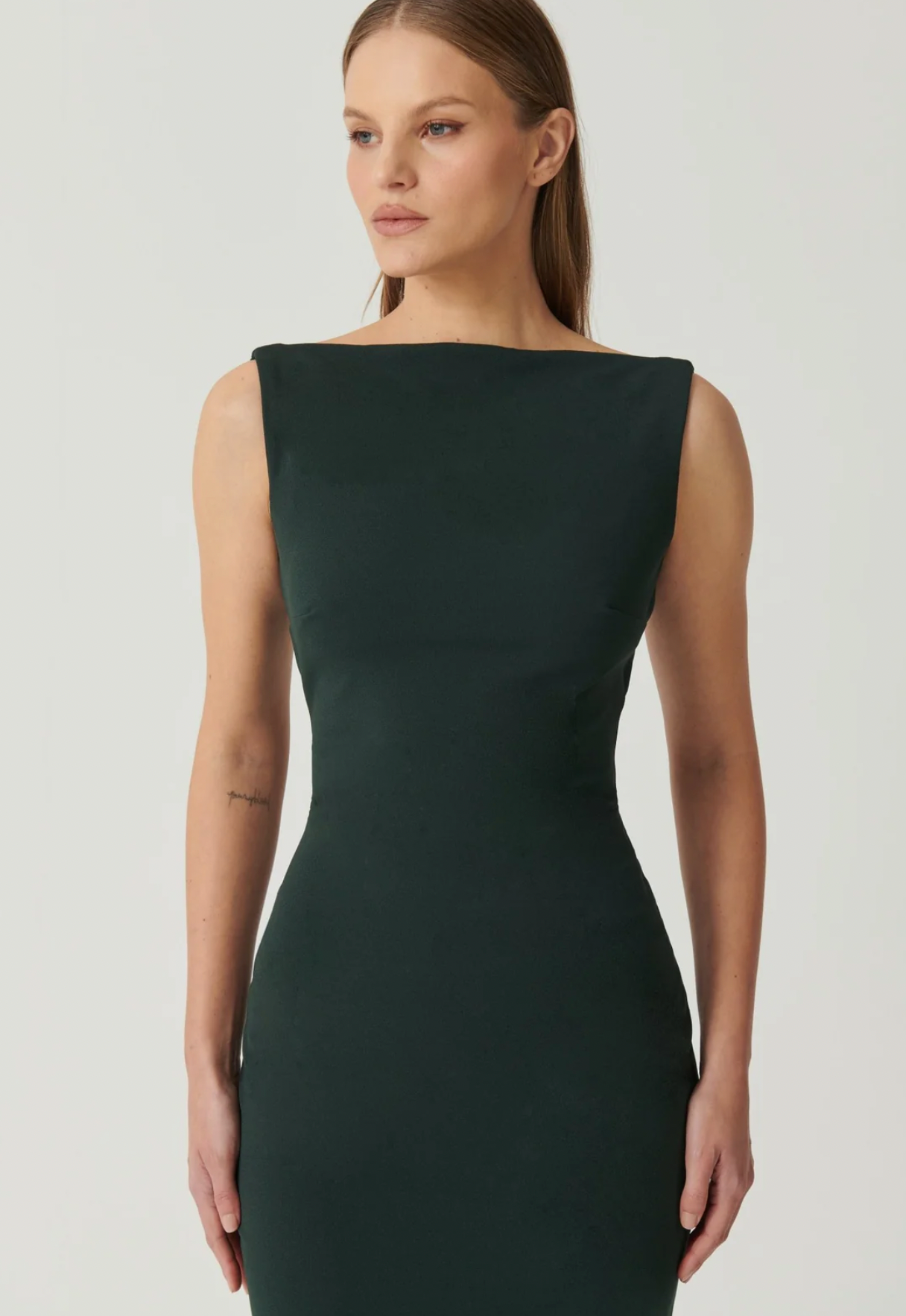 Effie Kats Verona Gown Sacramento Green Size 10,12