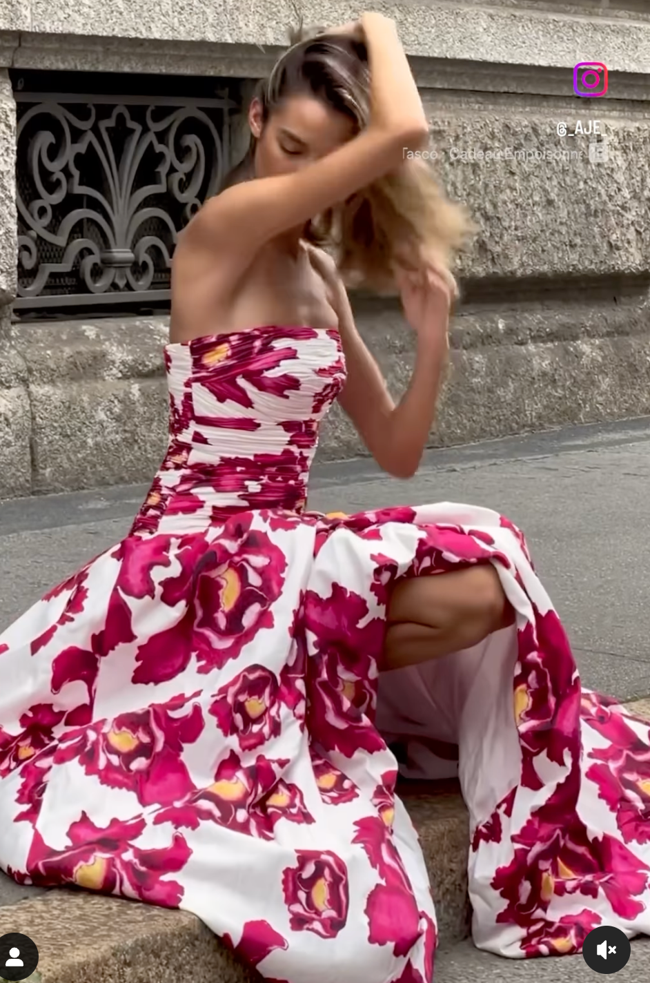 Aje Behold Maxi Blooming Blooming Size 10