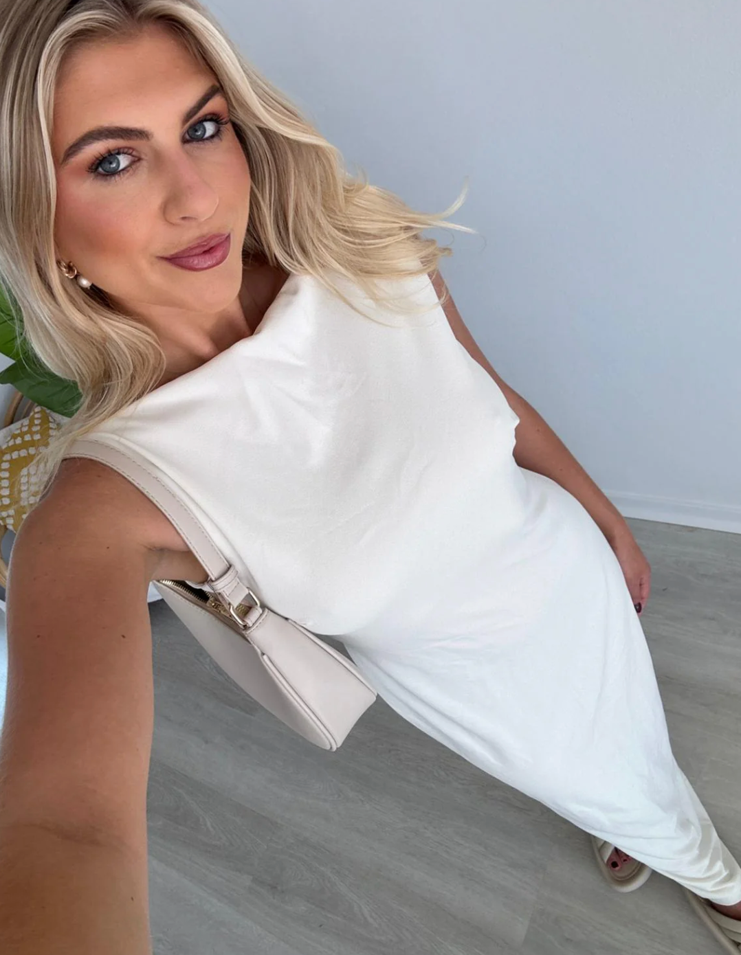 Effie Kats Verona Gown White Size 10