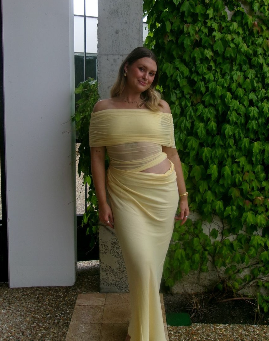 Benni Nico Off Shoulder Maxi Dress Butter Yellow Size 8,10