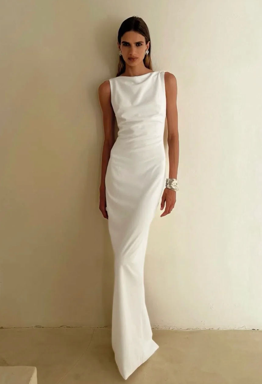 Verona Gown White Size 10