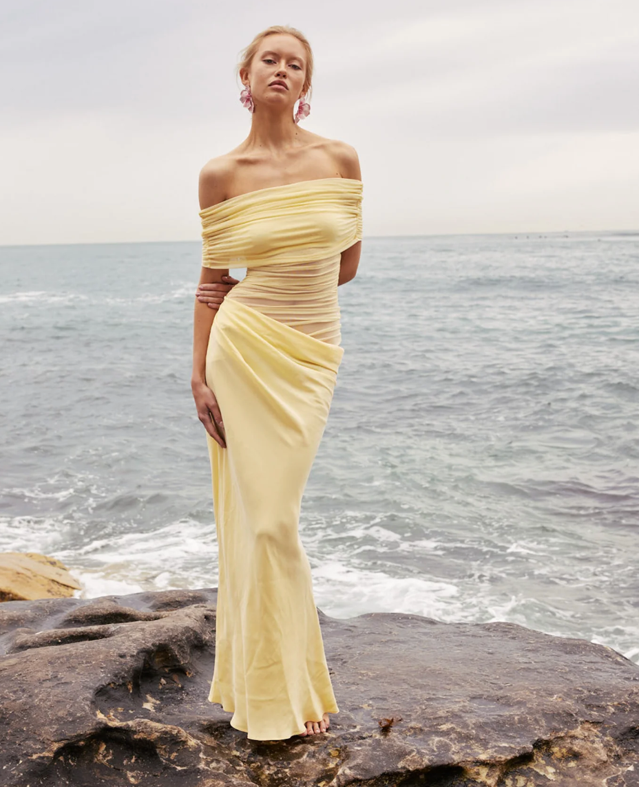 Nico Off Shoulder Maxi Dress Butter Yellow Size 8,10