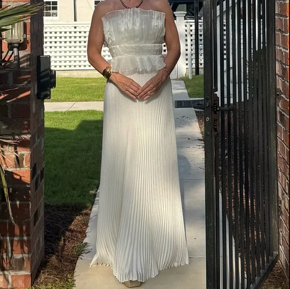 Lidee Masquerade Gown White Size 12