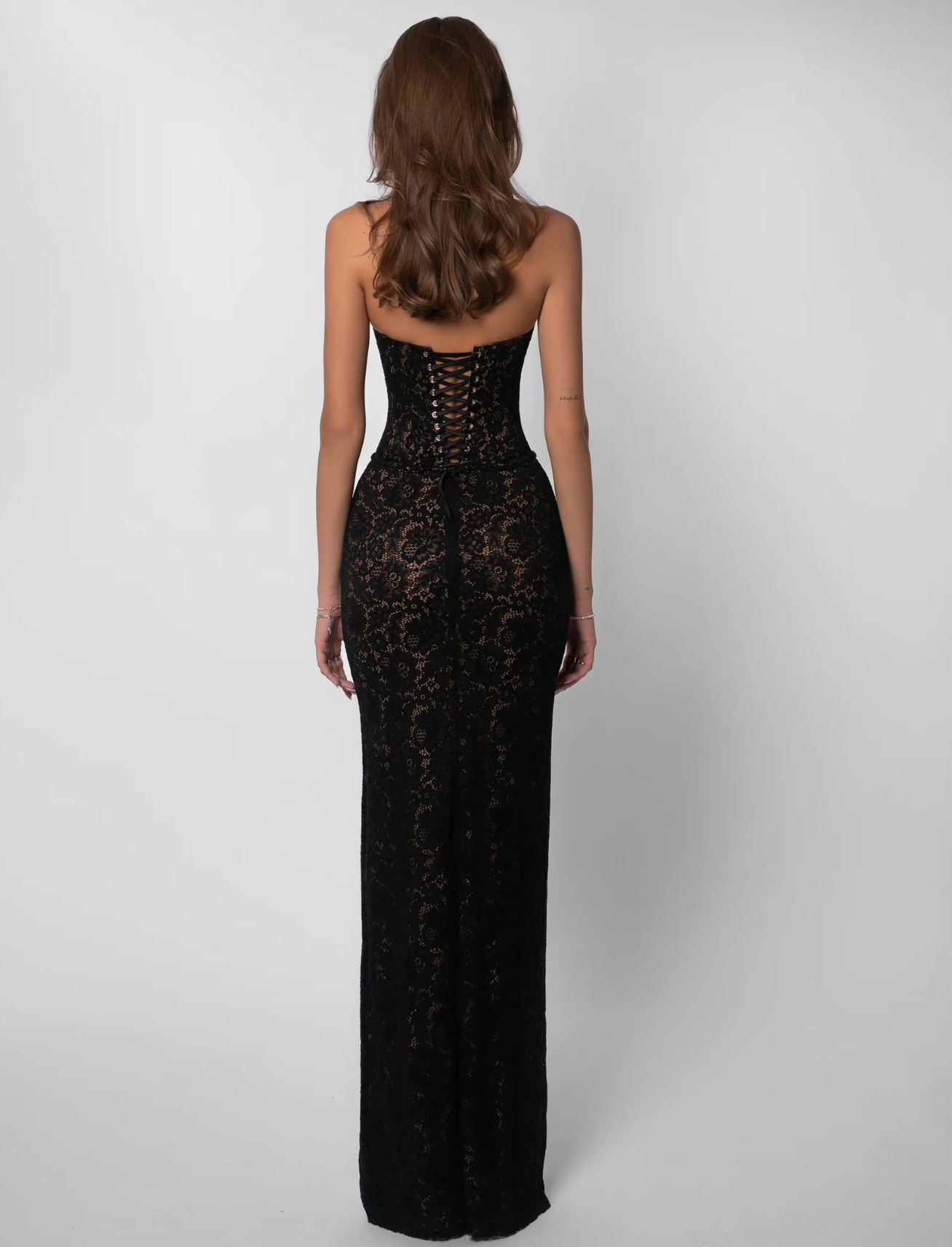 Fenity Monique Gown Black Size 6,8