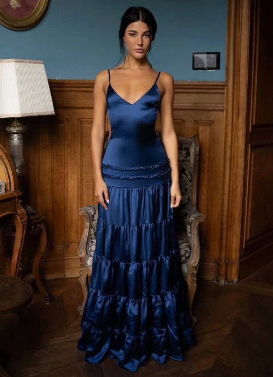 Fenity Raven Gown Blue Size 6,8