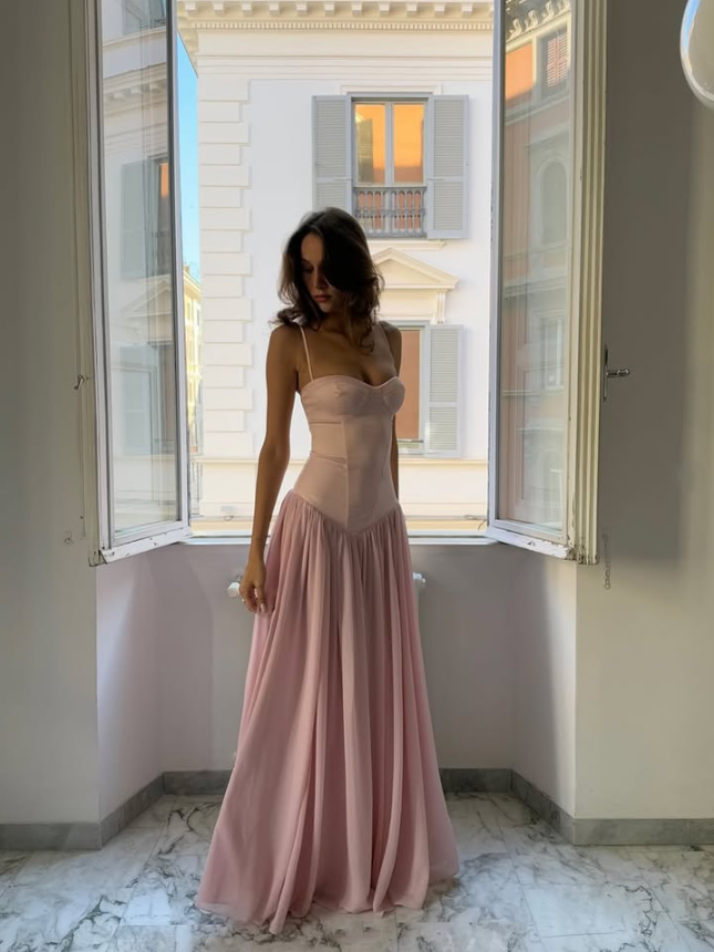 Fenity Amelia Gown Pink Size 8,10