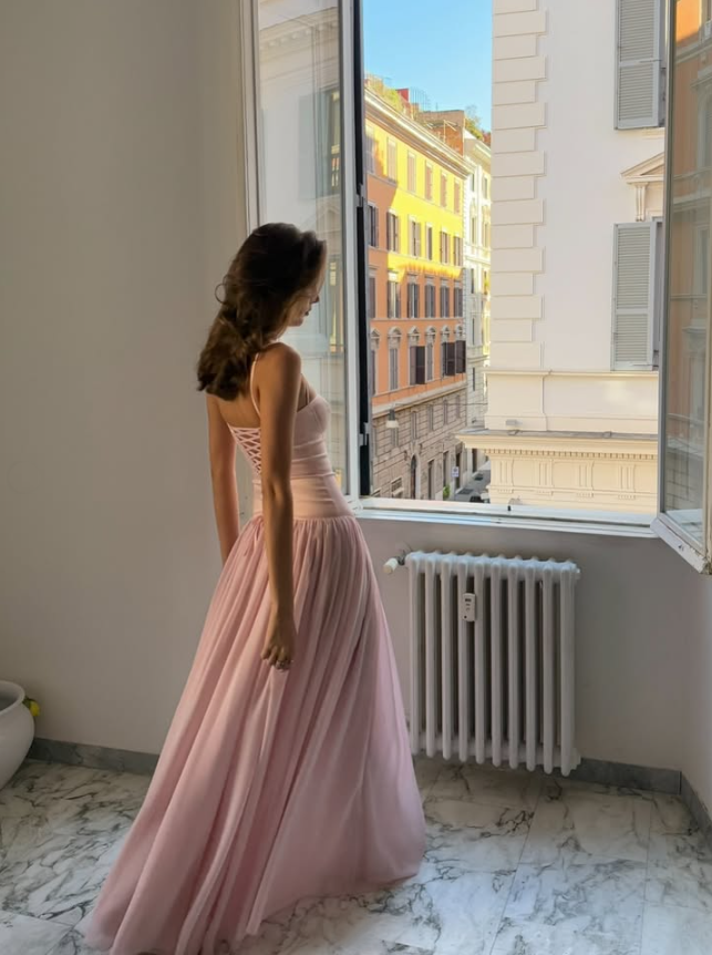 Fenity Amelia Gown Pink Size 8,10