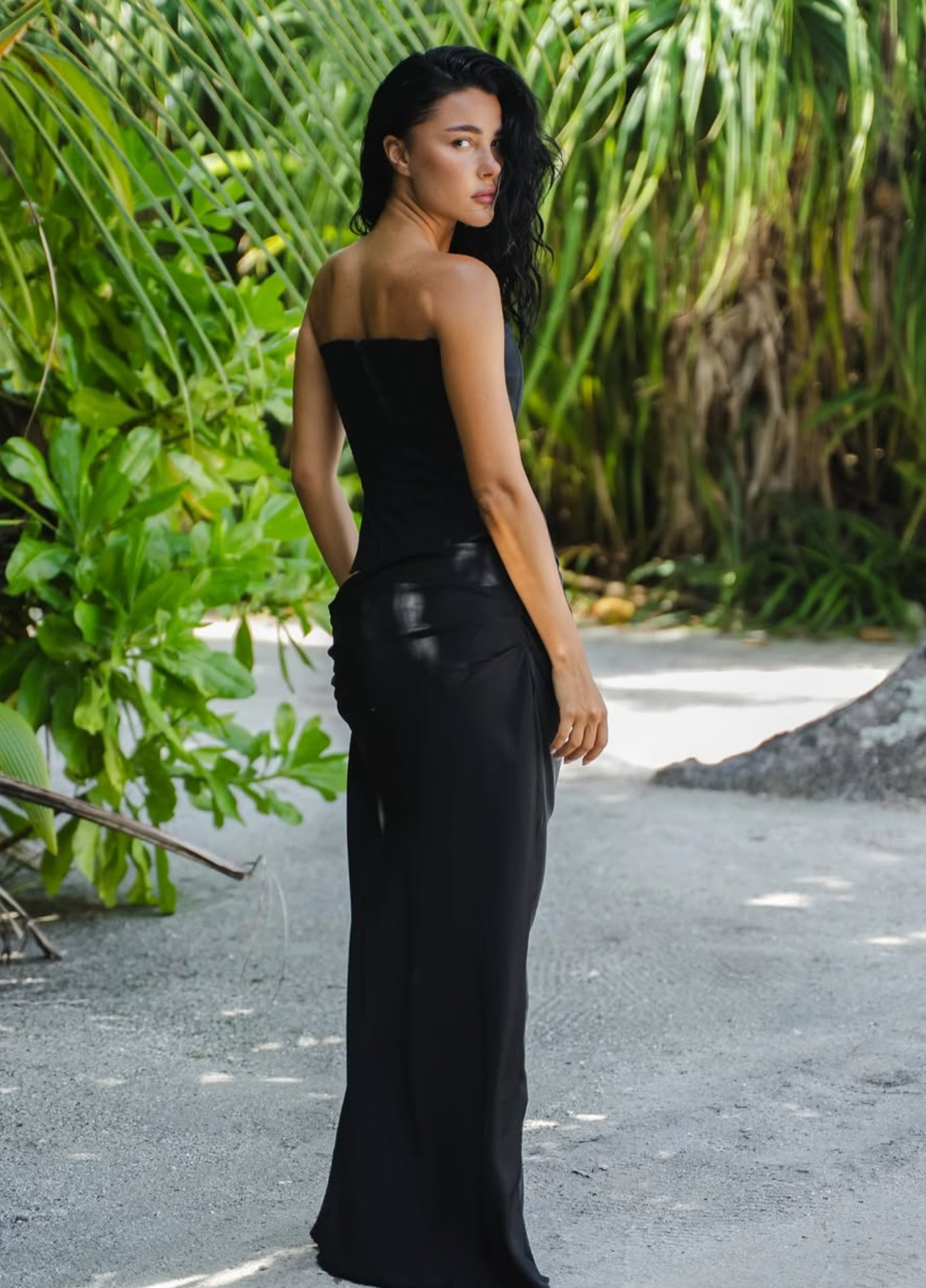 HNTR the Label Louie Gown Black Noir - Size 6,8,10