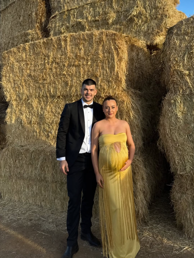 Deconduarte Venus Gown - Yellow Mustard Size 8