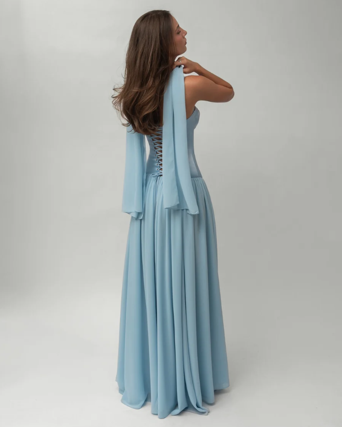 Fenity Amelia Gown Blue Size 6
