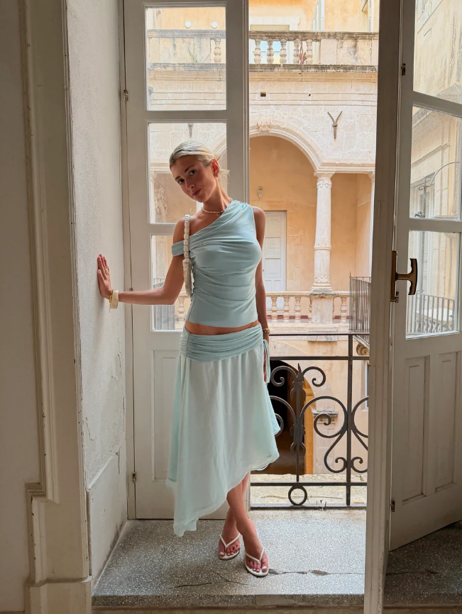 Desero Jacare Provence Top Skirt Set - Blue Size 8