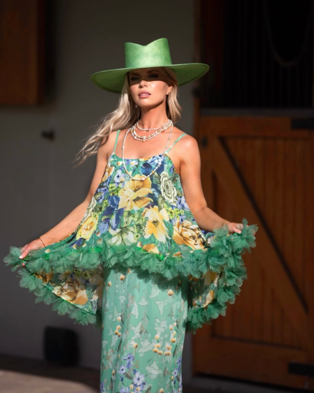 Elliatt Jamie Tiered Maxi Dress in Green Floral Size 10