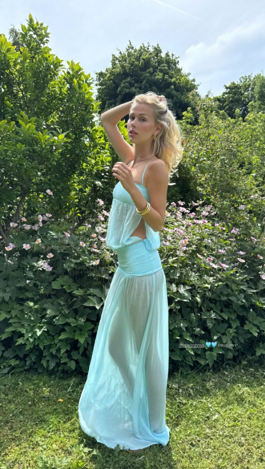 Ance Gria Romeo Gown Size 8