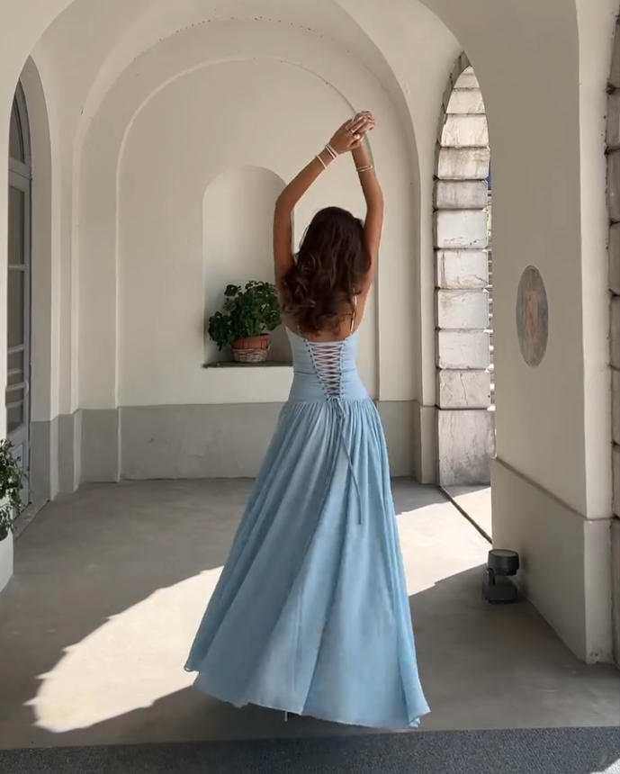 Fenity Amelia Gown Blue Size 6